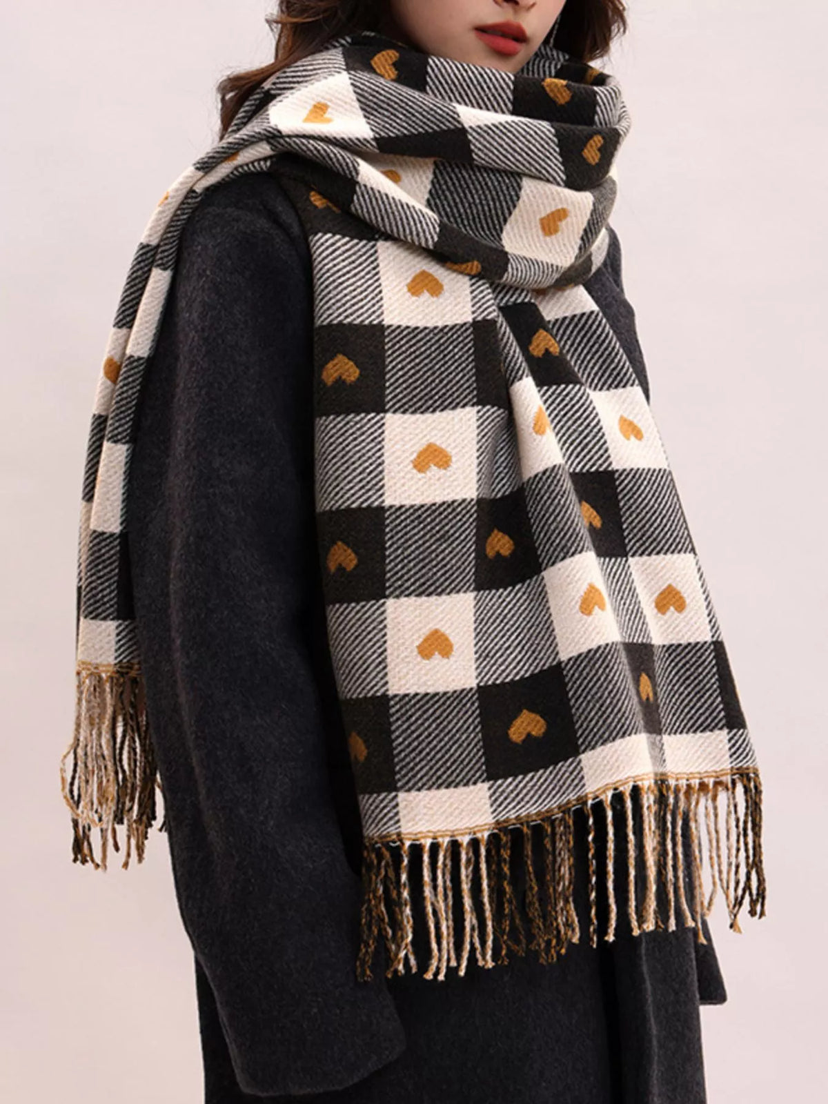 Heart Plaid Tassel Scarf