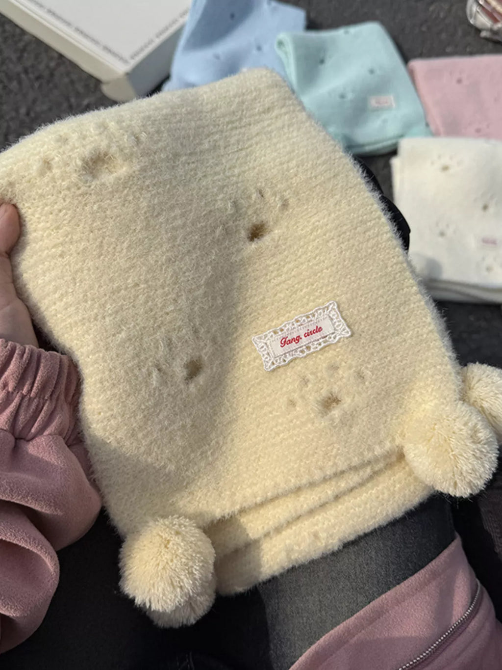 Cat Paw Pom-Pom Knitted Scarf