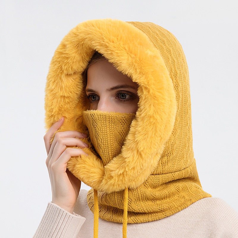 Warm Women's Scarf and Beanie Set - Isabella