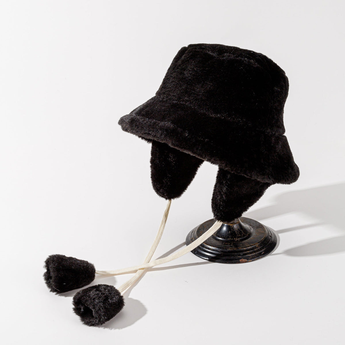Pandaize Winter Plush Bucket Hat for Women – Thick Fleece-Lined Warm Ear Protection Hat, Cozy & Stylish Cold Weather Fashion