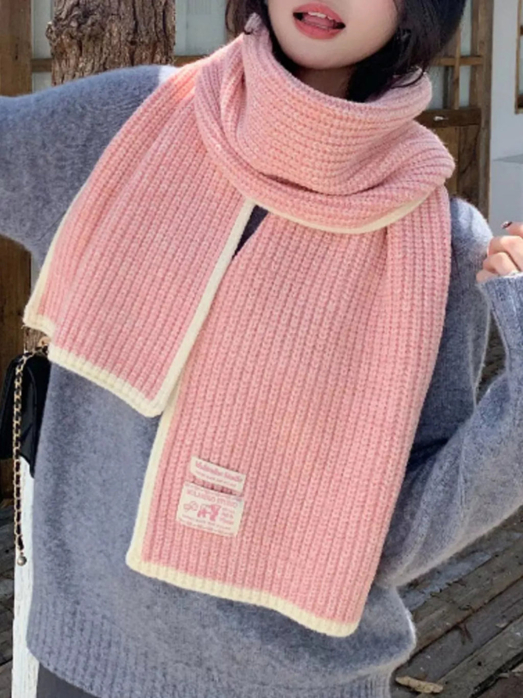Contrast Trim Knitted Winter Scarf