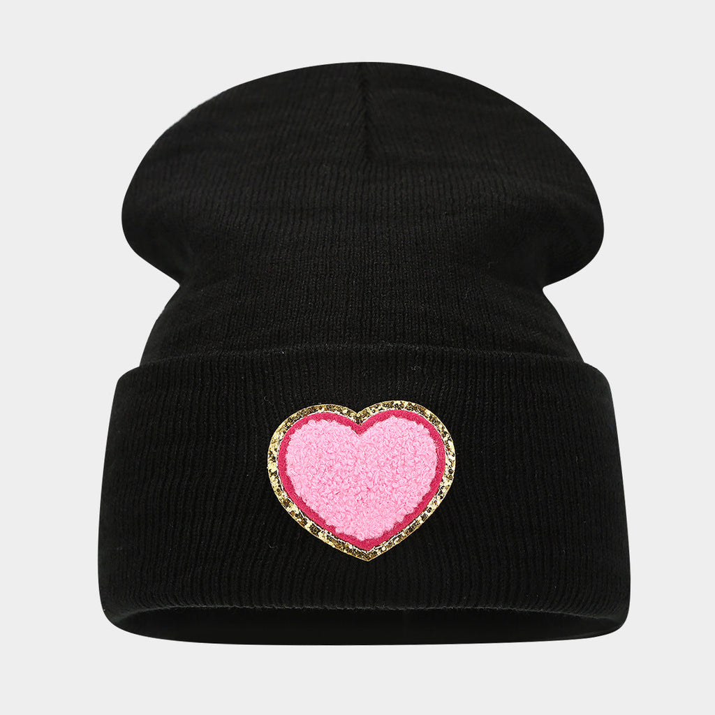 Chic Knitted Wool Hat with Love Label - Cozy & Stylish