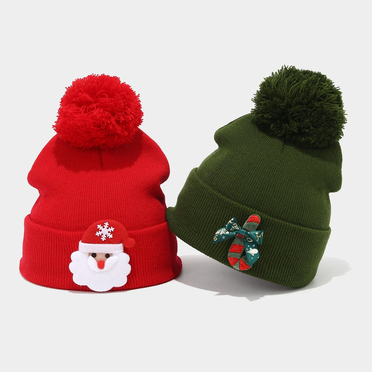 Santa Claus Fur Ball Beanie: Cozy Knit Winter Hat