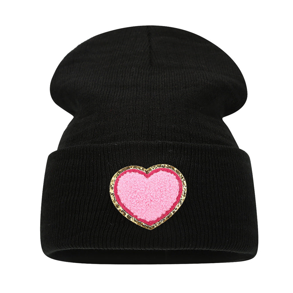 Chic Knitted Wool Hat with Love Label - Cozy & Stylish