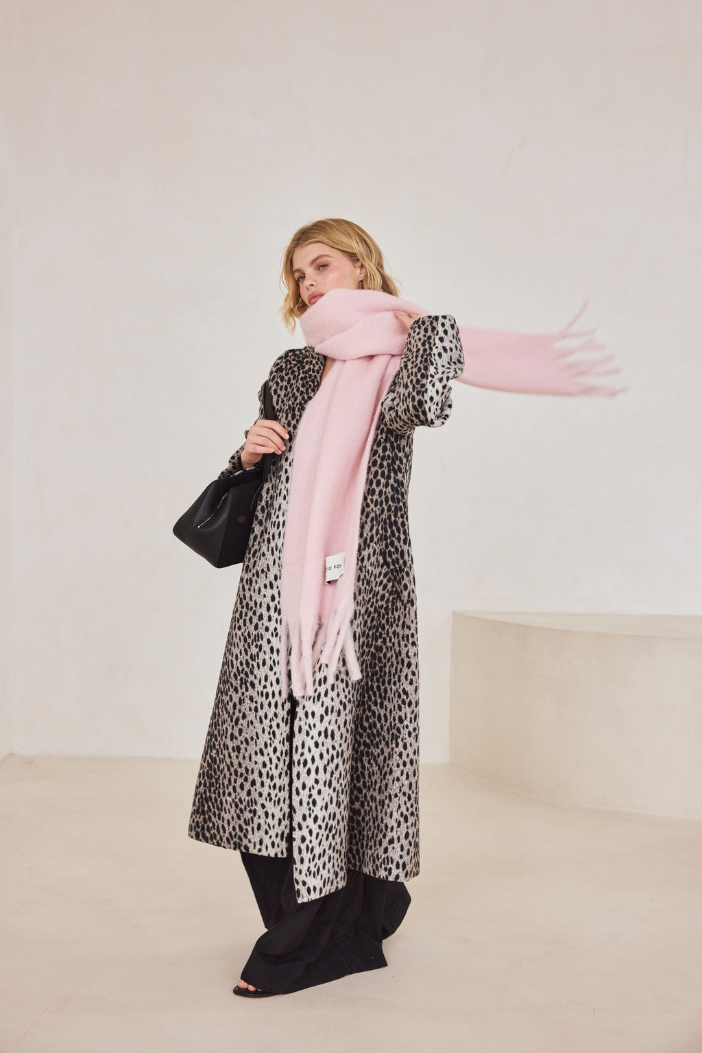 The Stockholm Scarf - Pink Frost