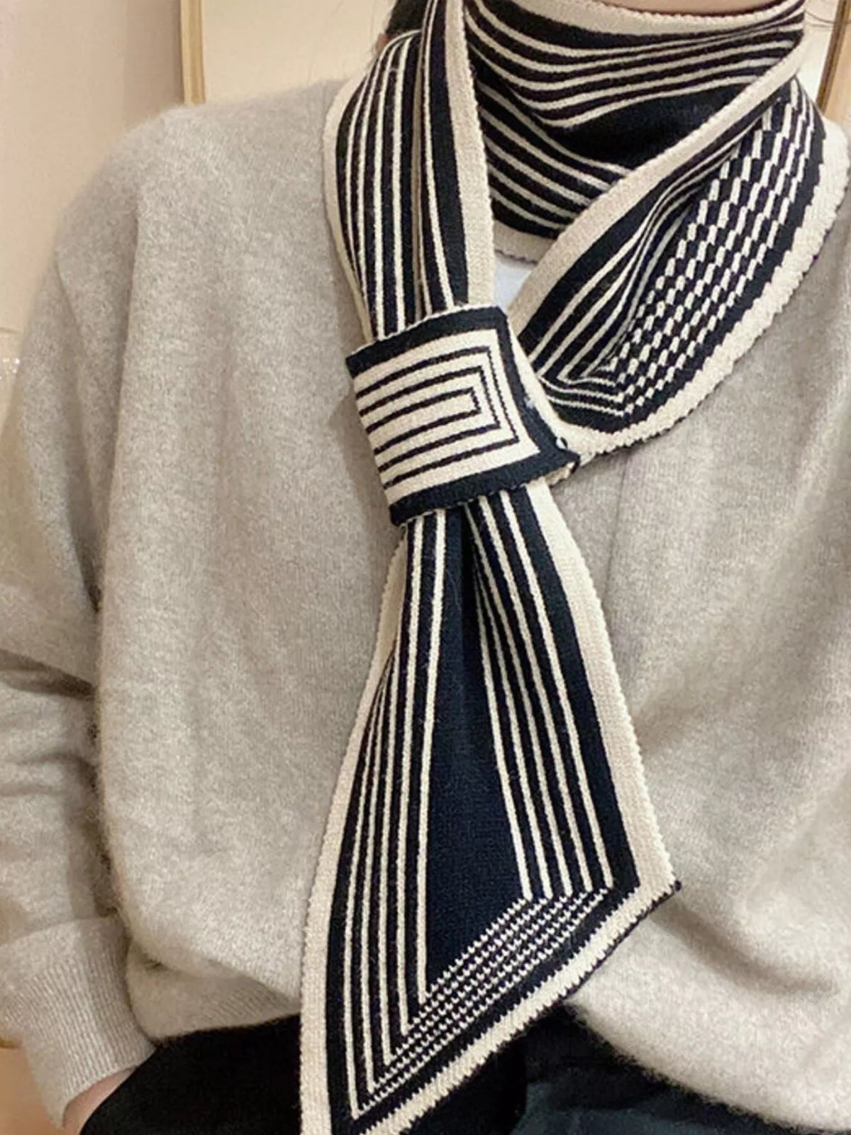 Black Striped Knitted Narrow Winter Scarf