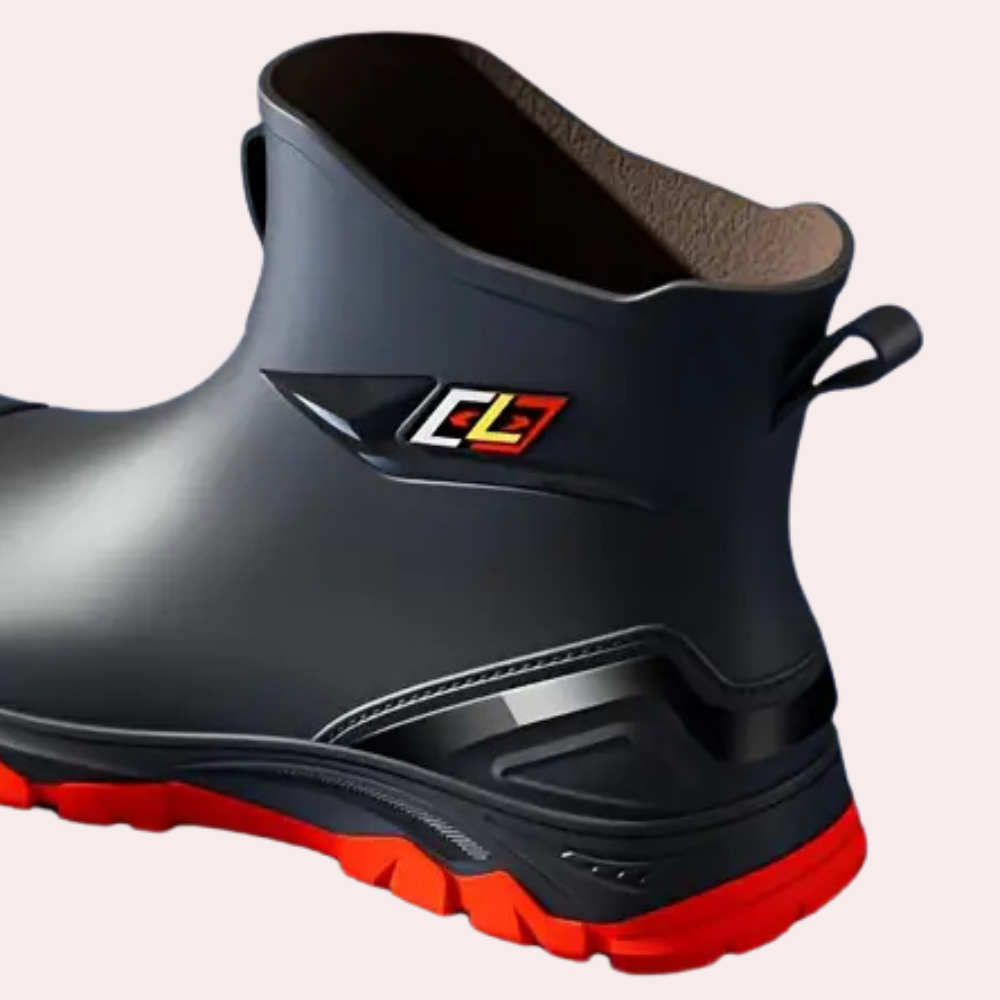 Insulated Waterproof Men's Snow Boots with Good Grip
