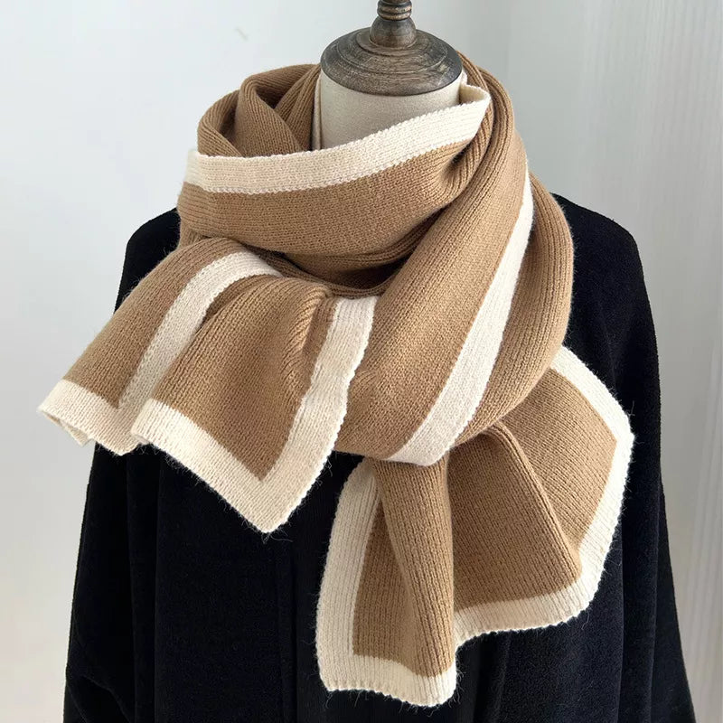 Contrast Trim Winter Scarf