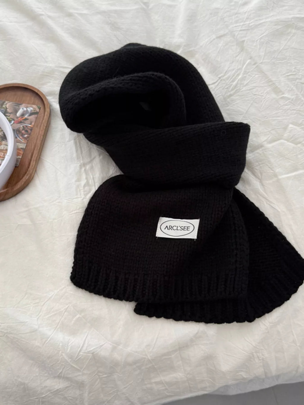 Solid Color Knitted Winter Scarf with Ribbed Ends