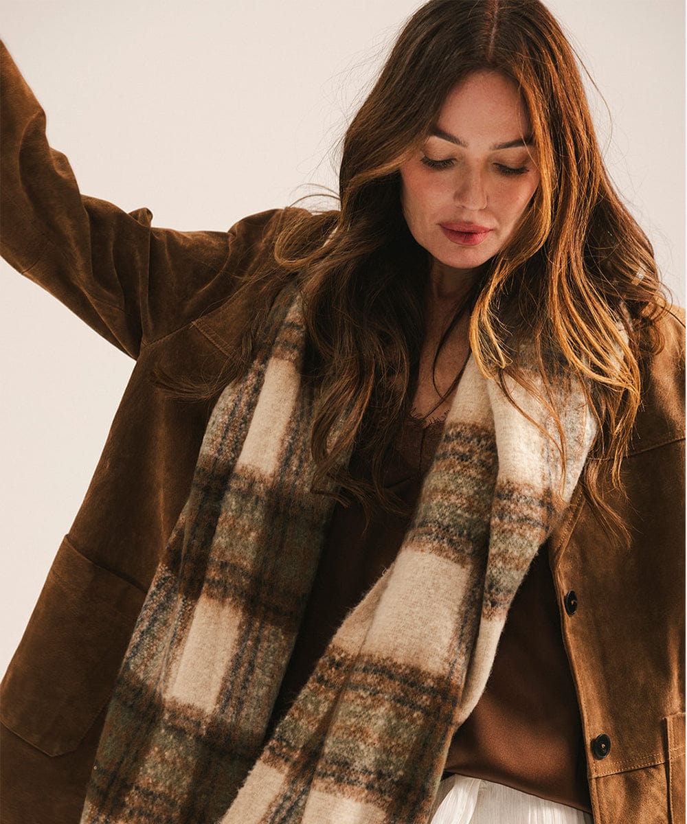 Mik Oversized Knit Scarf
