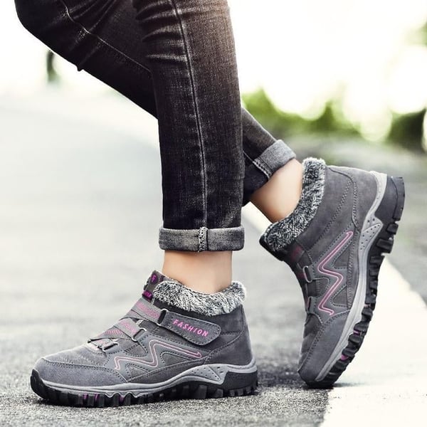 Waterproof Insulated Snow Boots for Men and Women